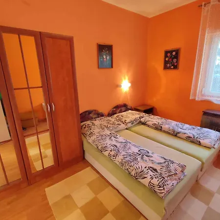 In - Balaton 45812 * Siófok