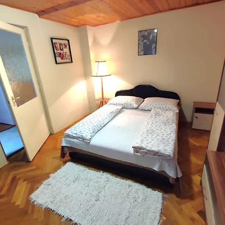 In - Balaton 45812 Apartament *