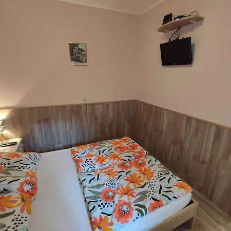 In - Balaton 45812 Apartament *